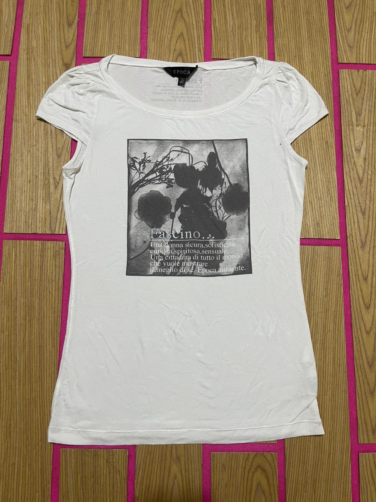 If Six Was Nine Y2K EPOCA short sleeve tshirt women Size M / US 6-8 / IT 42-44 - 1 Thumbnail