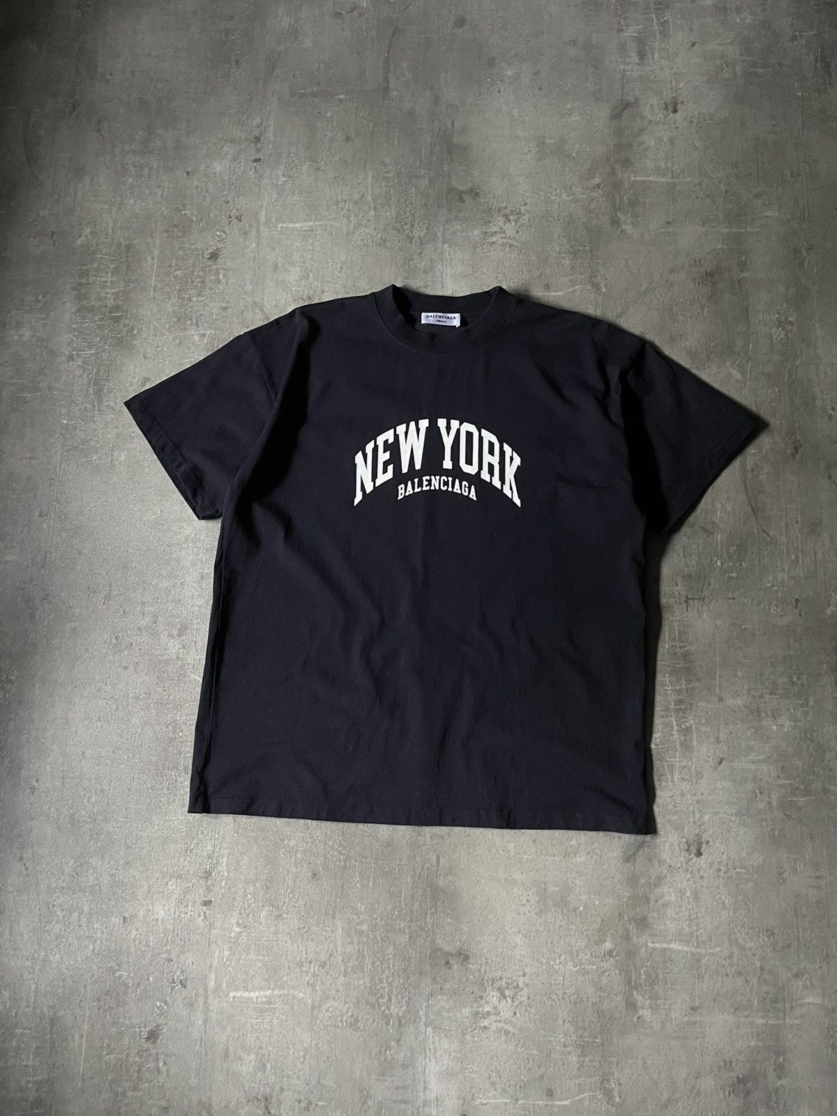 Balenciaga New York navy T-shirt very rare