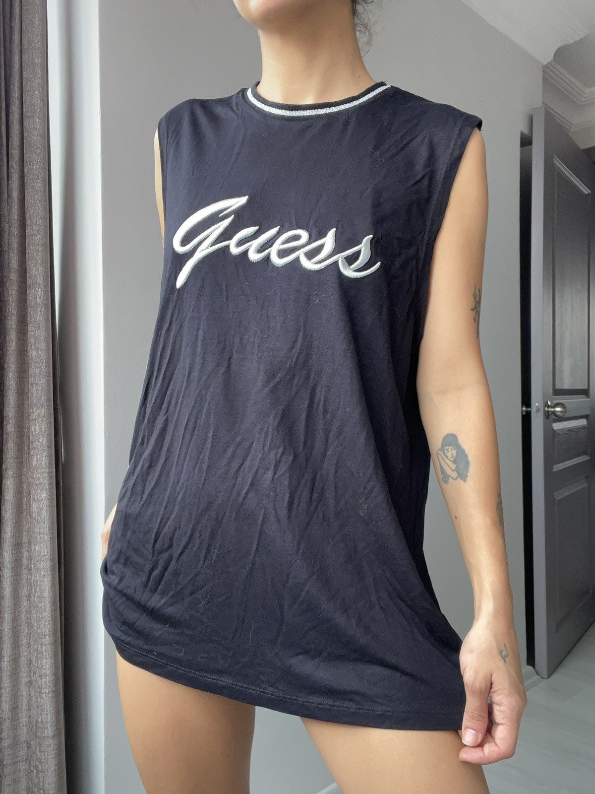Guess Guess tshirt Size L / US 10 / IT 46 - 10 Thumbnail