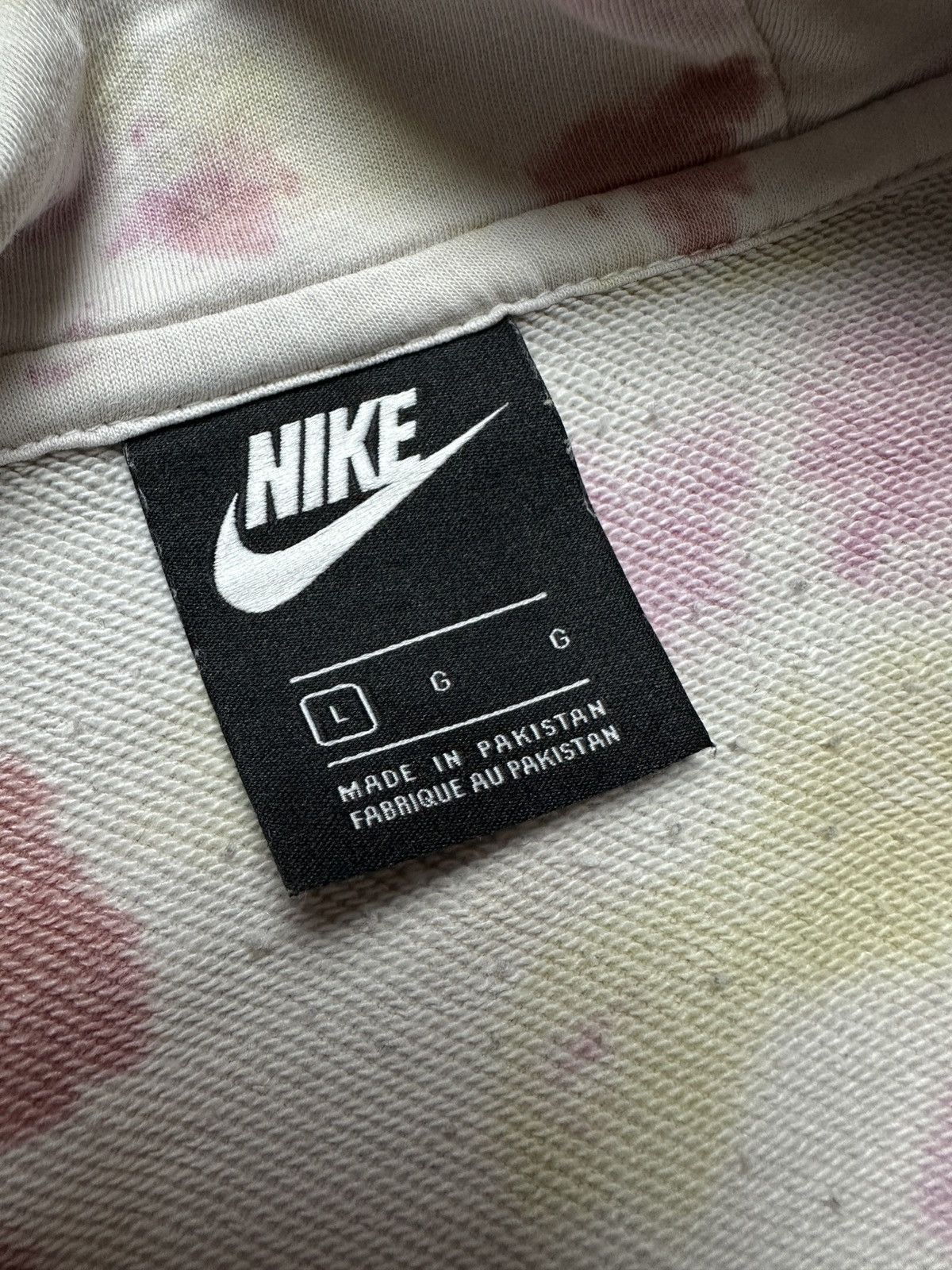 Nike Nike Tie Dye Hoodie Sweatshirt y2k Hype Opium Streetwear Size US L / EU 52-54 / 3 - 7 Thumbnail
