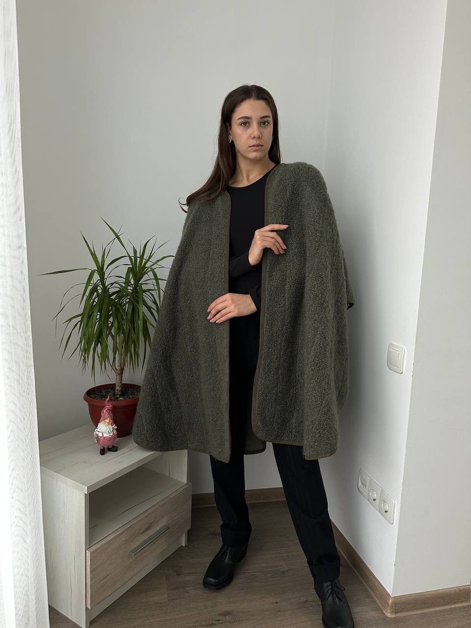 Escada × Vintage Vintage Escada Poncho Green Wool Mohair Big Logo Cardigan Size L / US 10 / IT 46 - 11 Thumbnail