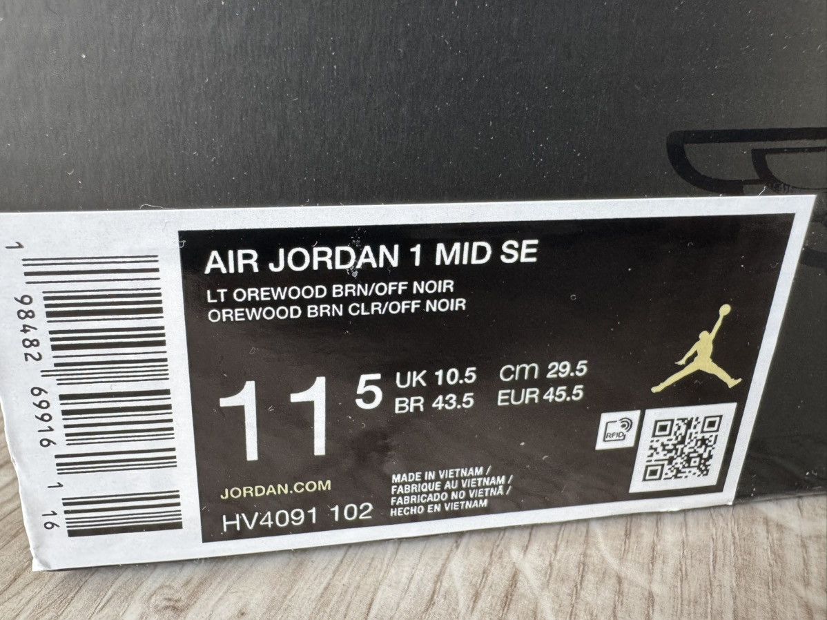 Nike Air Jordan 1 MID SE Size US 11.5 / EU 44-45 - 5 Thumbnail