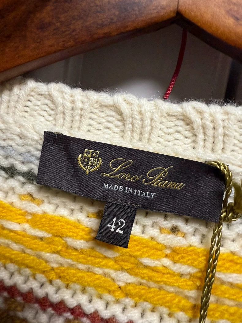 Loro Piana LORO PIANA Christmas series of colored jacquard round neck Size M / US 6-8 / IT 42-44 - 3 Thumbnail