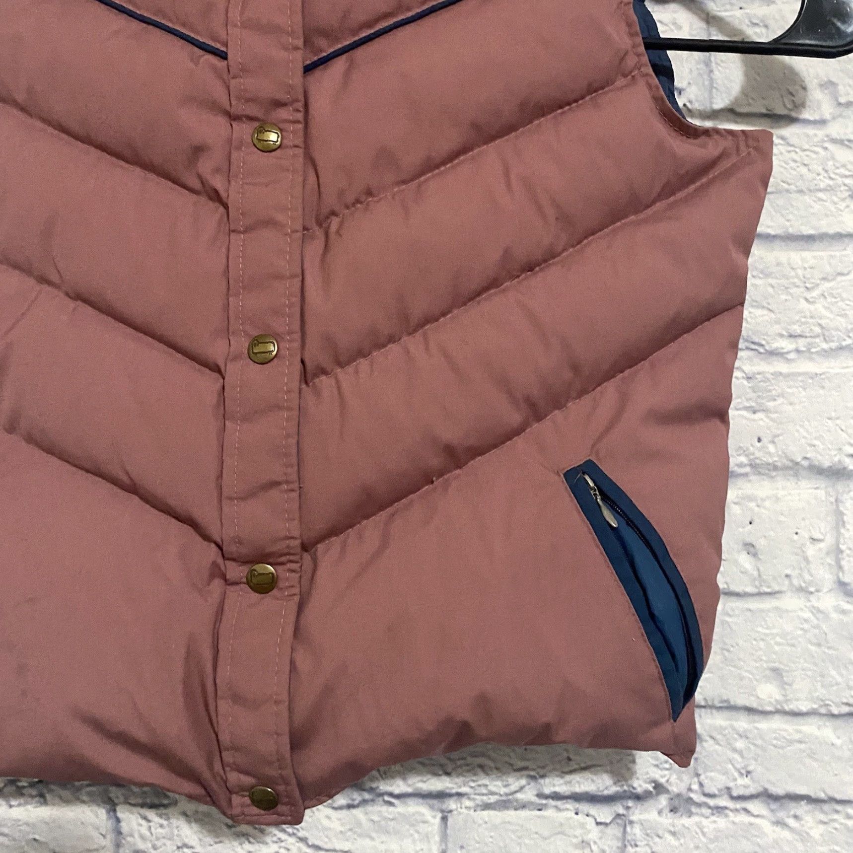Vintage Woolrich Vest Puffer Down USA Women's Mauve L Large Knit Polyester/Cotton Vintage 80s Made in USA Goose Down Vest Womens Size L Size L / US 10 / IT 46 - 6 Thumbnail