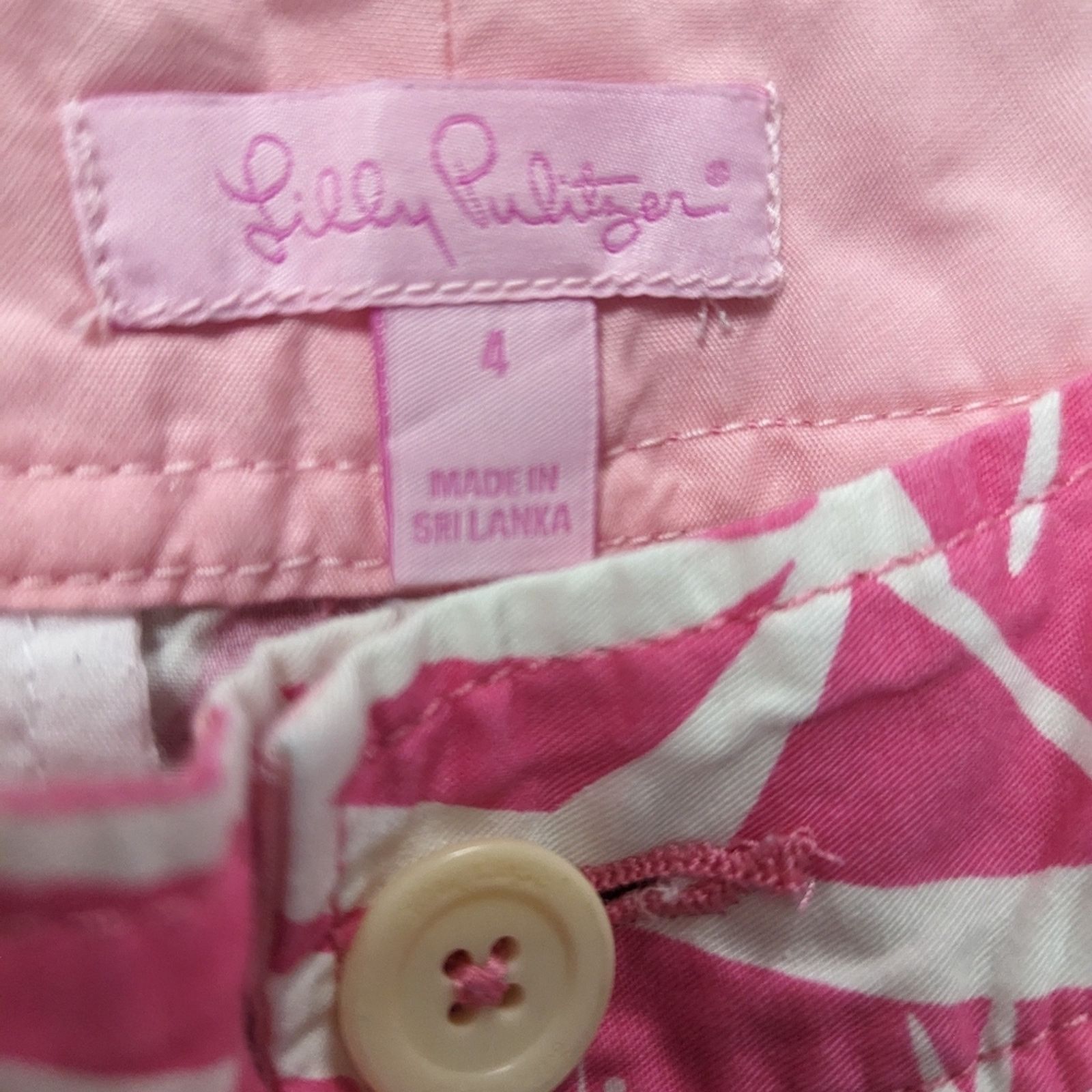 Lilly Pulitzer Lilly Pulitzer Light My Firefly Shorts / 4 Size 28" / US 6 / IT 42 - 4 Thumbnail