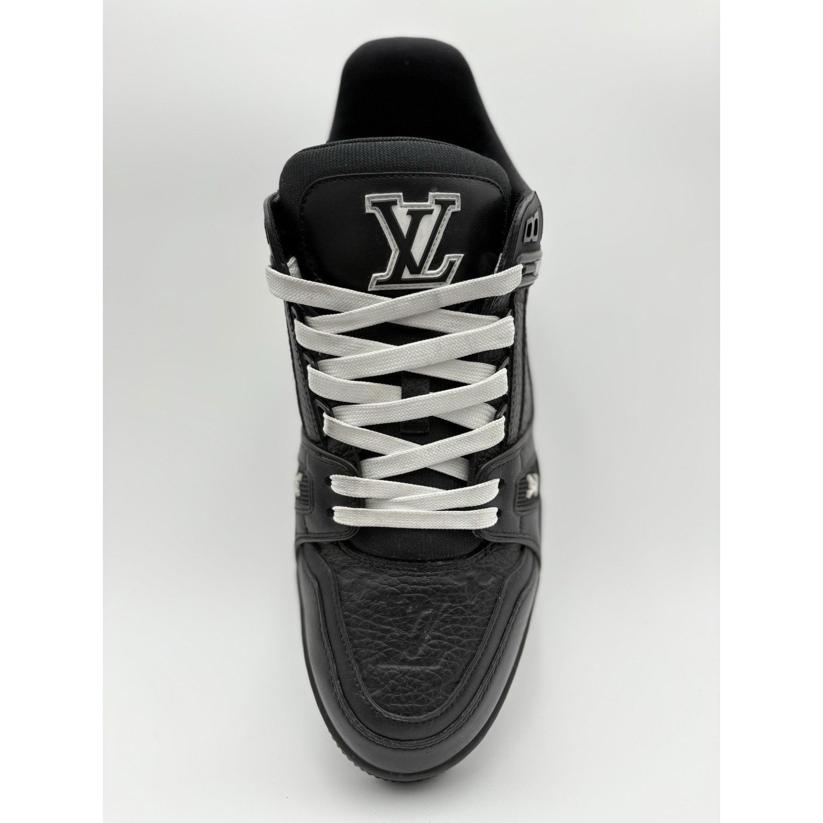 Louis Vuitton (9.5-10 US) Louis Vuitton Trainer ' Black ' | SUPER CLEAN! Size US 10 / EU 43 - 11 Thumbnail