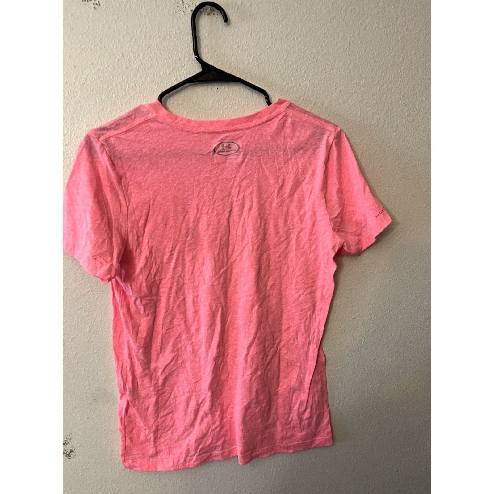 Under Armour Under Armour Breast Cancer Tee Womens Pink Medium Size S/S Heatgear Run T-Shirt Casual Athletic Logo Size M / US 6-8 / IT 42-44 - 3 Thumbnail