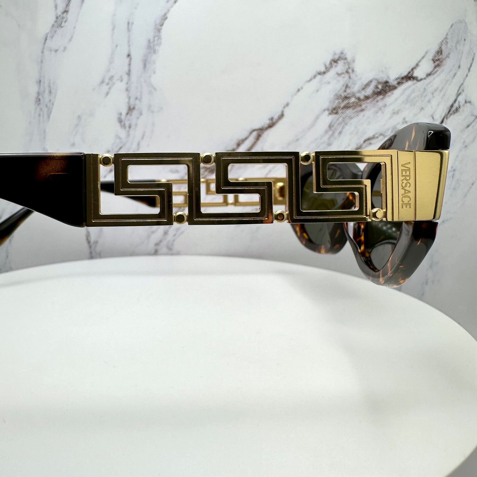 Versace New VERSACE Sunglasses Brown Gold Acetate & Metal Cat Eye Size ONE SIZE - 15 Thumbnail