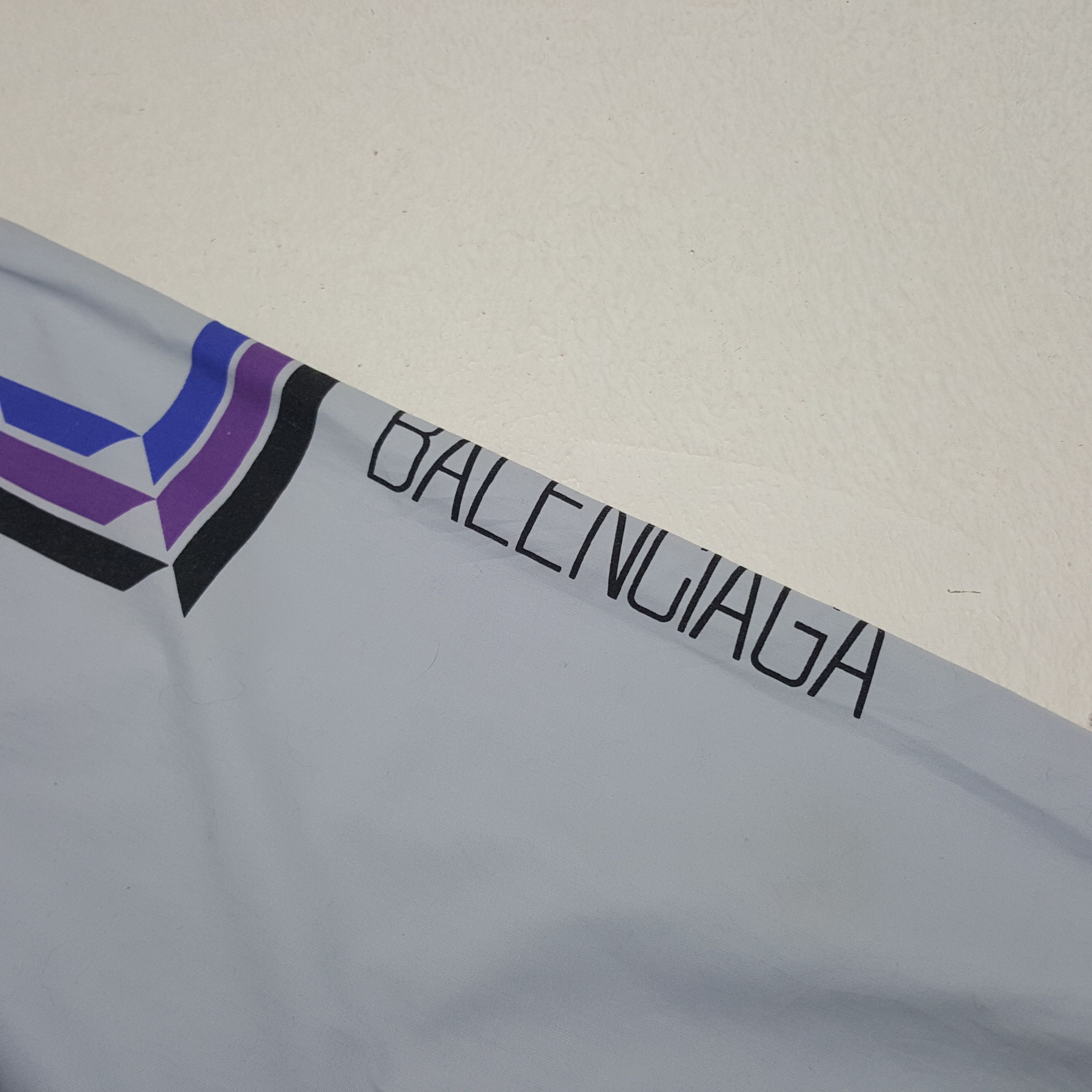 Vintage Vintage Balenciaga Italian Brand Windbreaker Jacket Size US M / EU 48-50 / 2 - 7 Thumbnail