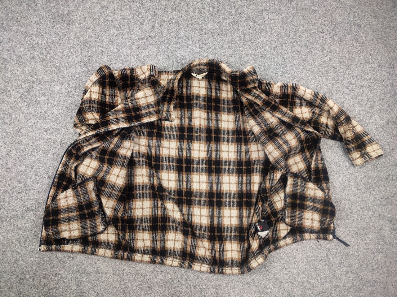Aquascutum Vintage Aquascutum Zip-Up fleece brown check Sherpa jacket Size US L / EU 52-54 / 3 - 17 Thumbnail