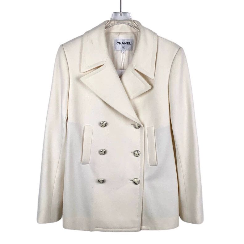 Chanel ChanelLapel earth button white wool tweed long-sleeved jack Size M / US 6-8 / IT 42-44 - 1 Thumbnail