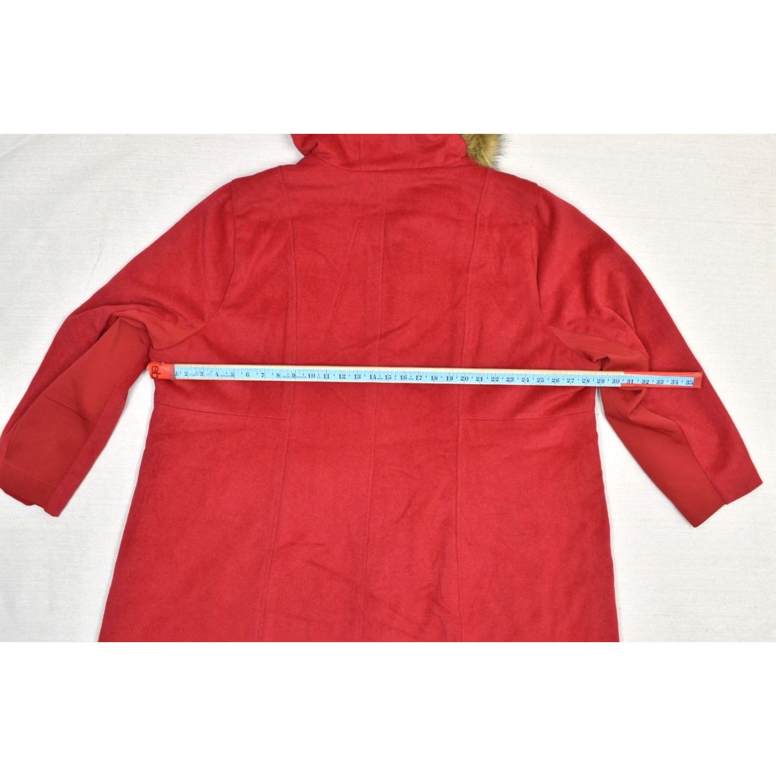 Torrid VINTAGE? No. Torrid Parka Coat Wool Blend Hooded Zip Front Red 5X 28 Women Plus Size Wool Winter Coat Womens Size XXL / US 16-18 / IT 52-54 - 3 Thumbnail