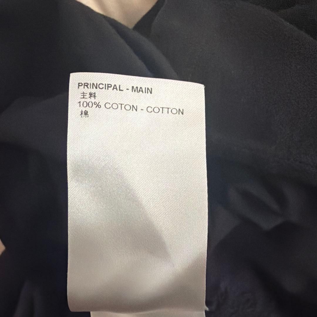 Louis Vuitton Louis Vuitton Black Inverted Logo T-Shirt with Chain Size US M / EU 48-50 / 2 - 6 Thumbnail