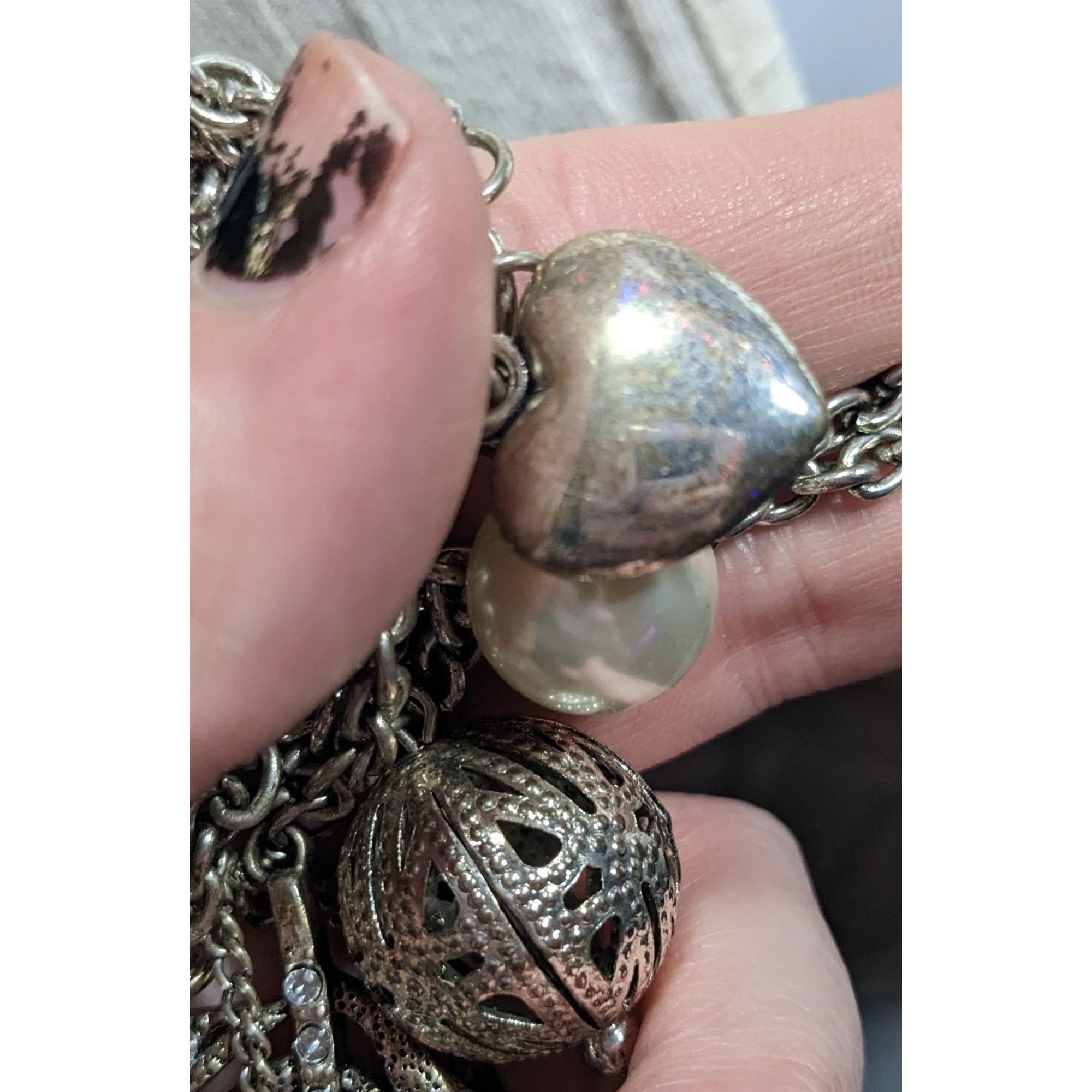 Avenue Avenue Y2K Cluster Charm Pendant Necklace Size ONE SIZE - 8 Thumbnail