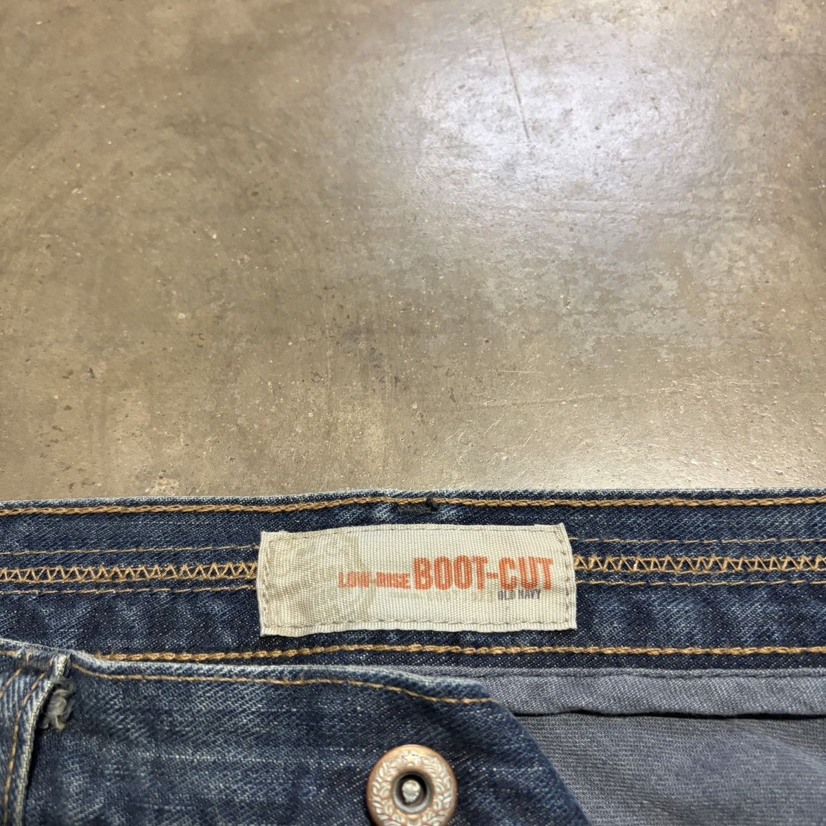 Old Navy Vintage Old Navy Low Rise Boot Cut Denim Jeans Grunge Punk Size US 33 - 12 Thumbnail