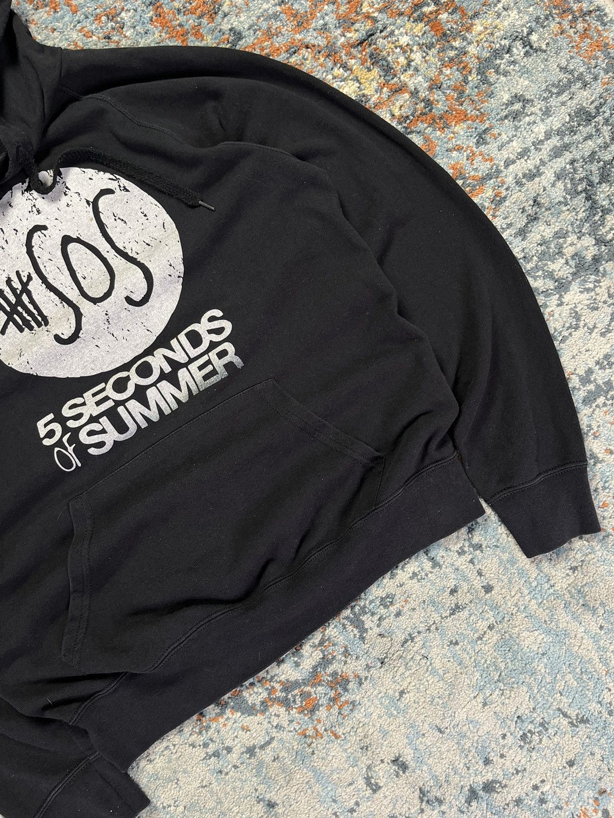 Band Tees × Vintage Vintage 00s 5 seconds of summer band hoodie Size US M / EU 48-50 / 2 - 3 Thumbnail