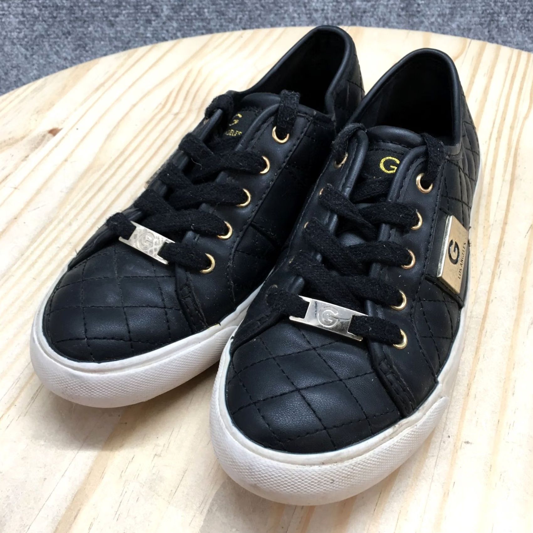 Guess G by GUESS Shoes Womens 6 M Backer 2 Quilted Low Top Sneakers Black Faux Leather Size M / US 6-8 / IT 42-44 - 3 Thumbnail