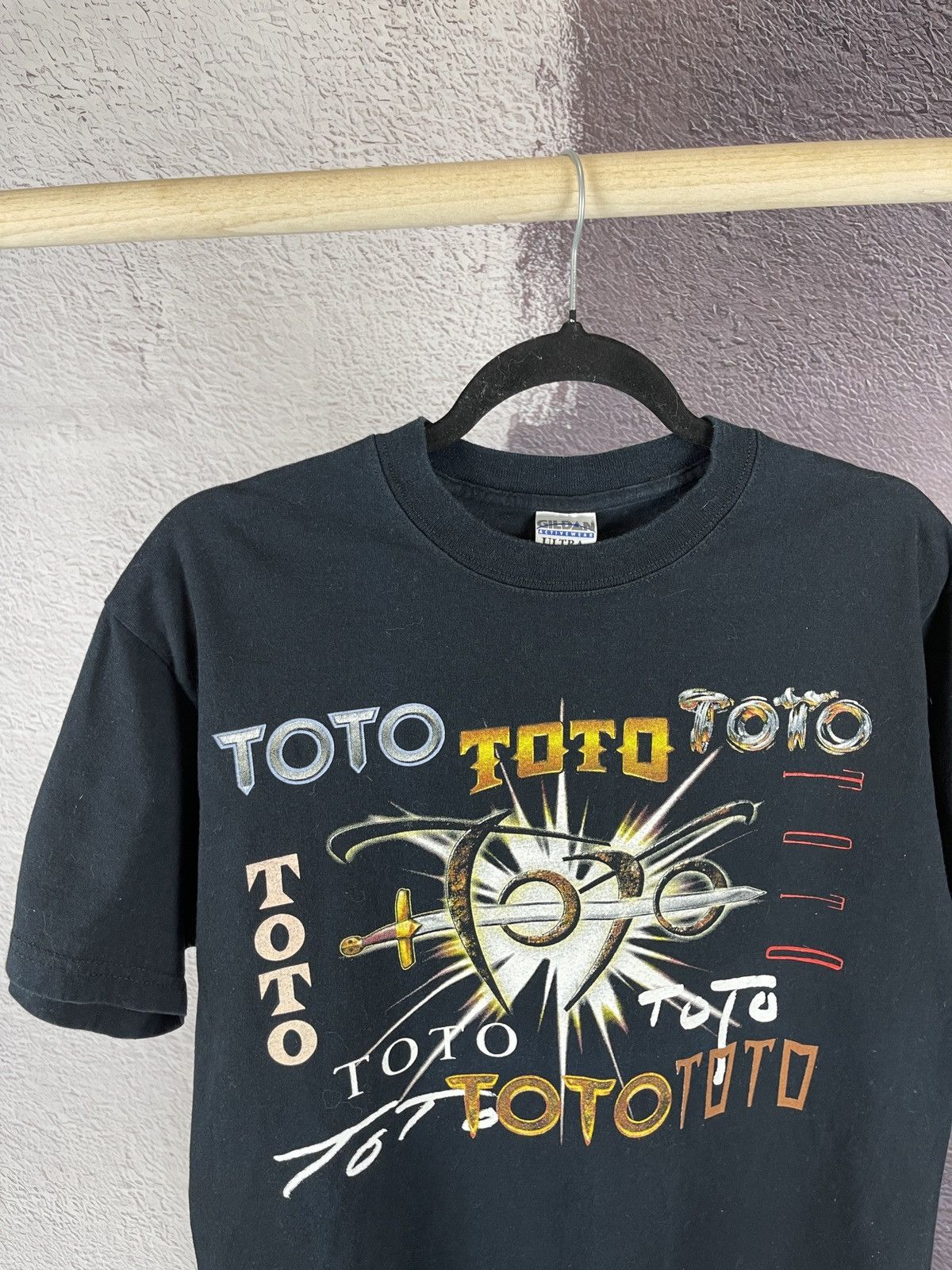 Band Tees × Gildan × Vintage TOTO falling in between Gildan vintage European tour 2007 Size US M / EU 48-50 / 2 - 4 Thumbnail