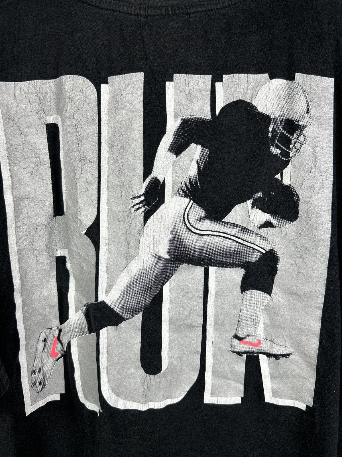 Nike Rare Vintage 80’s Nike Bo Jackson Hit & Run T-Shirt Size XL Size US XL / EU 56 / 4 - 10 Thumbnail