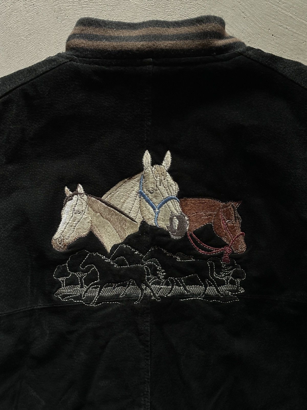 Vintage vintage 90s western suede embroidered varsity jacket Size US XL / EU 56 / 4 - 2 Thumbnail