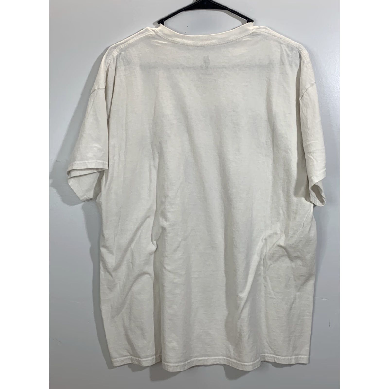 Vintage Billie Elish T-Shirt XL White Crew Neck Short Sleeve Men Regular Band Festival Pop Bling Graphic #1003 Size US XL / EU 56 / 4 - 3 Thumbnail