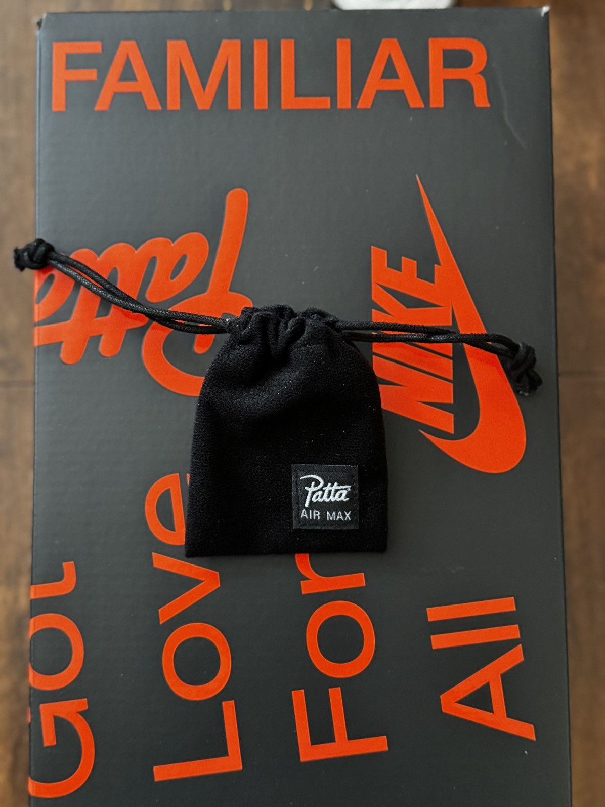 Nike × Patta Patta X Nike Air Max 1/P White/ Hyper Crimson-Pure Platinum Size US 8 / EU 41 - 13 Thumbnail