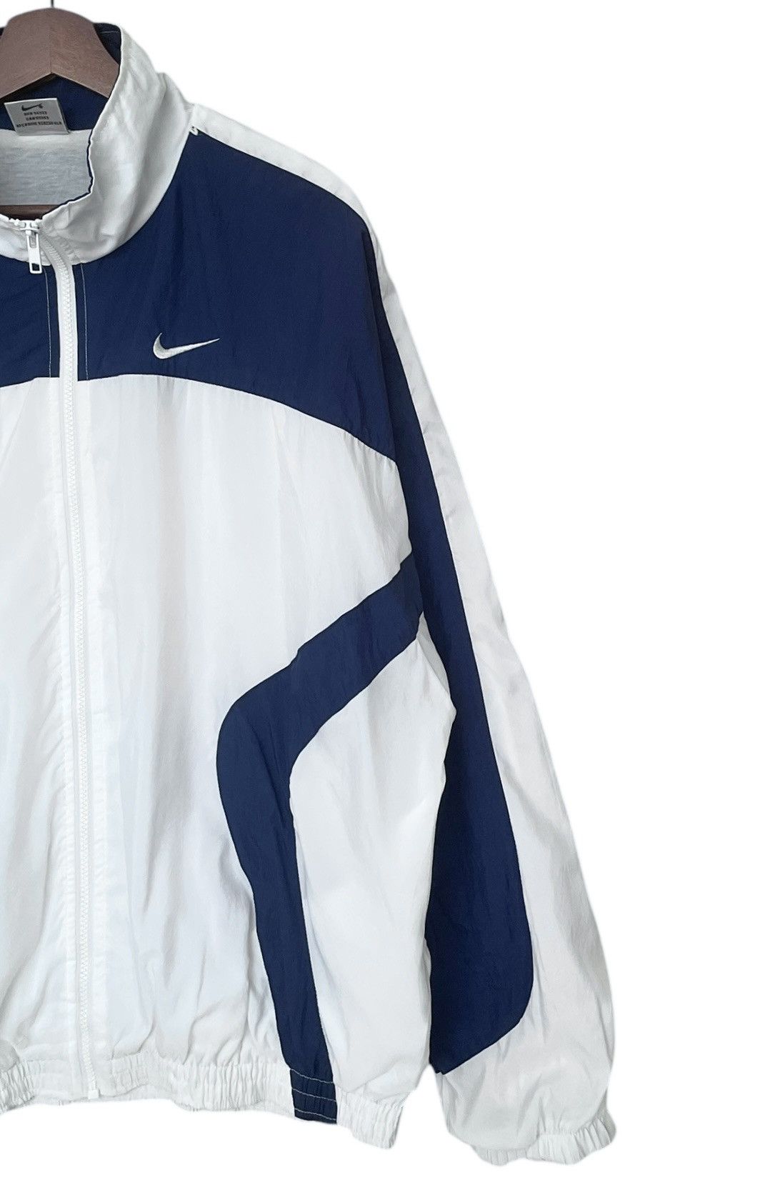 Nike × Vintage Vintage Brand Nike Windbreaker 1990s Size US L / EU 52-54 / 3 - 4 Thumbnail