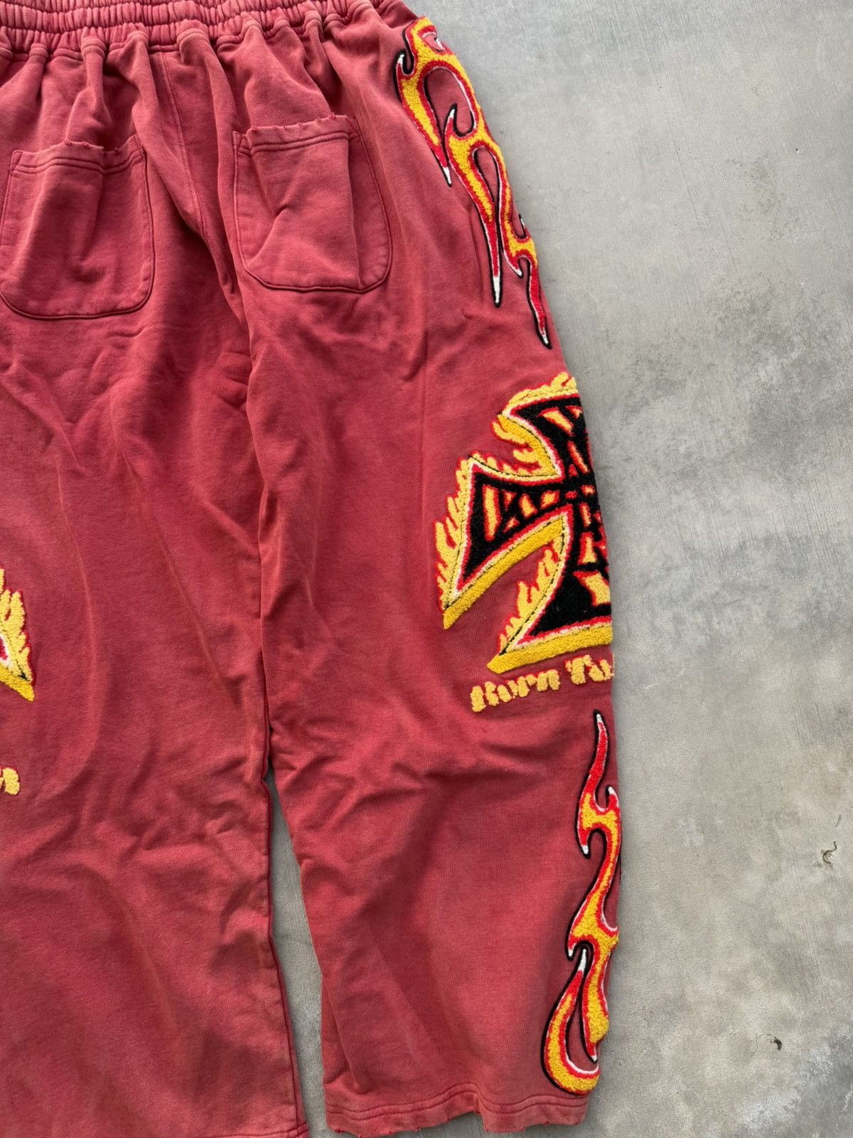Vale Vale Forever La Flare Sweats – Red NWT Size Small Size US 30 / EU 46 - 7 Thumbnail