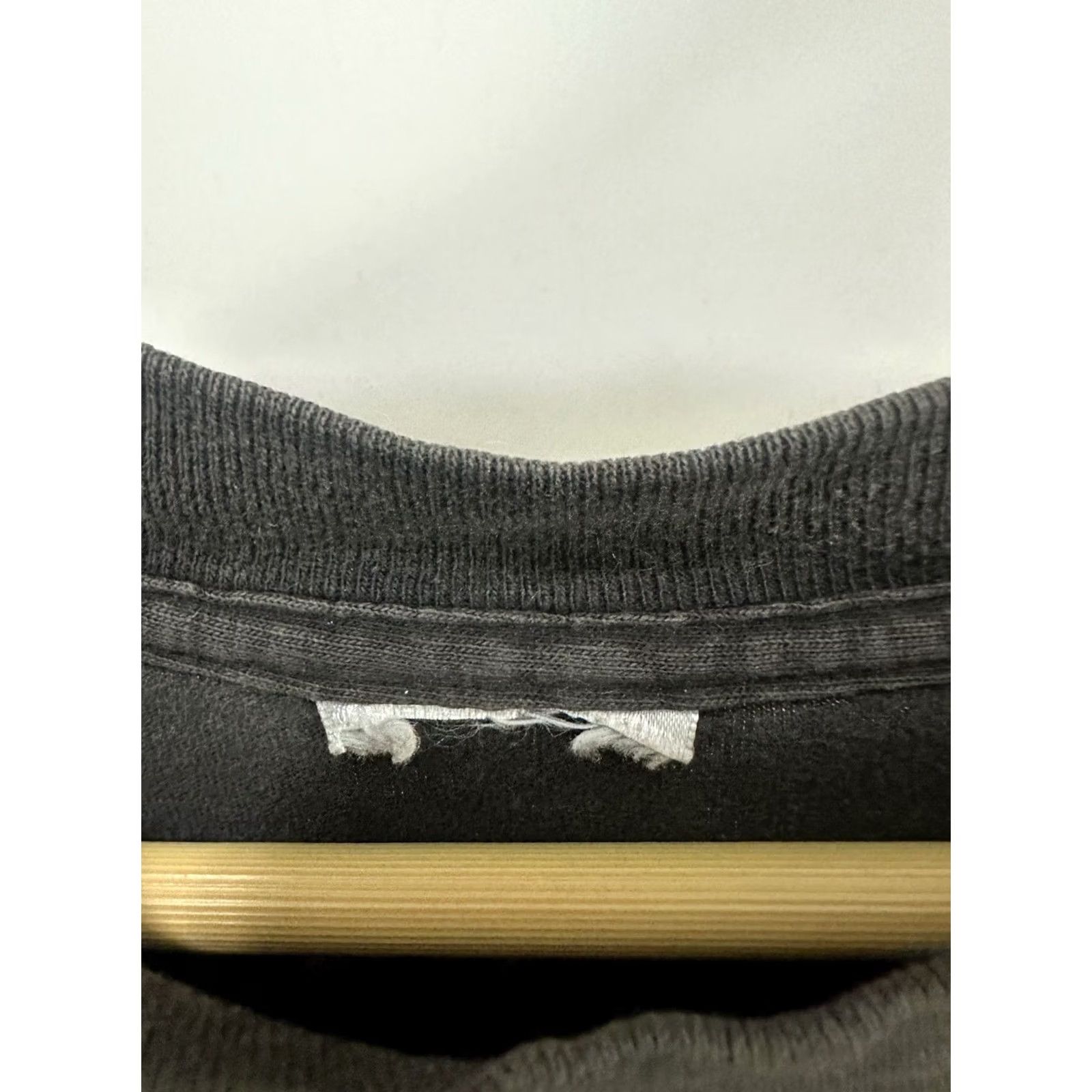 Avenue VTG Cowboys Night Life Myrtle Gradient Sun Faded Worn Venue Band T-Shirt M Shirt Mens Black Cowboy faded worn Windy Hill 90s Boys Girls Mens Size US M / EU 48-50 / 2 - 8 Thumbnail