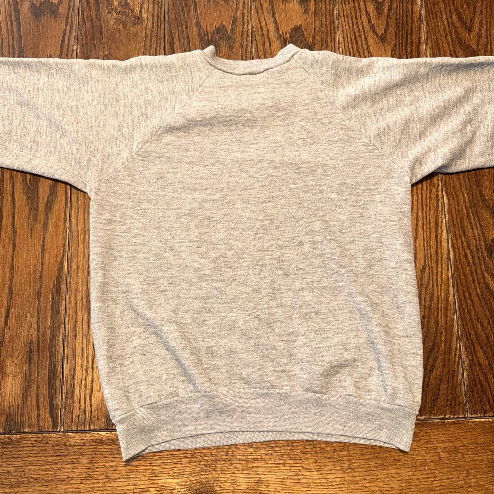 Vintage VINTAGE Healthknit Sweatshirt Beale St. Memphis 80s Home of the Blues Unisex Adults Gray M Crew Neck Pullover Graphic Print Long Sleeve Size US M / EU 48-50 / 2 - 7 Thumbnail