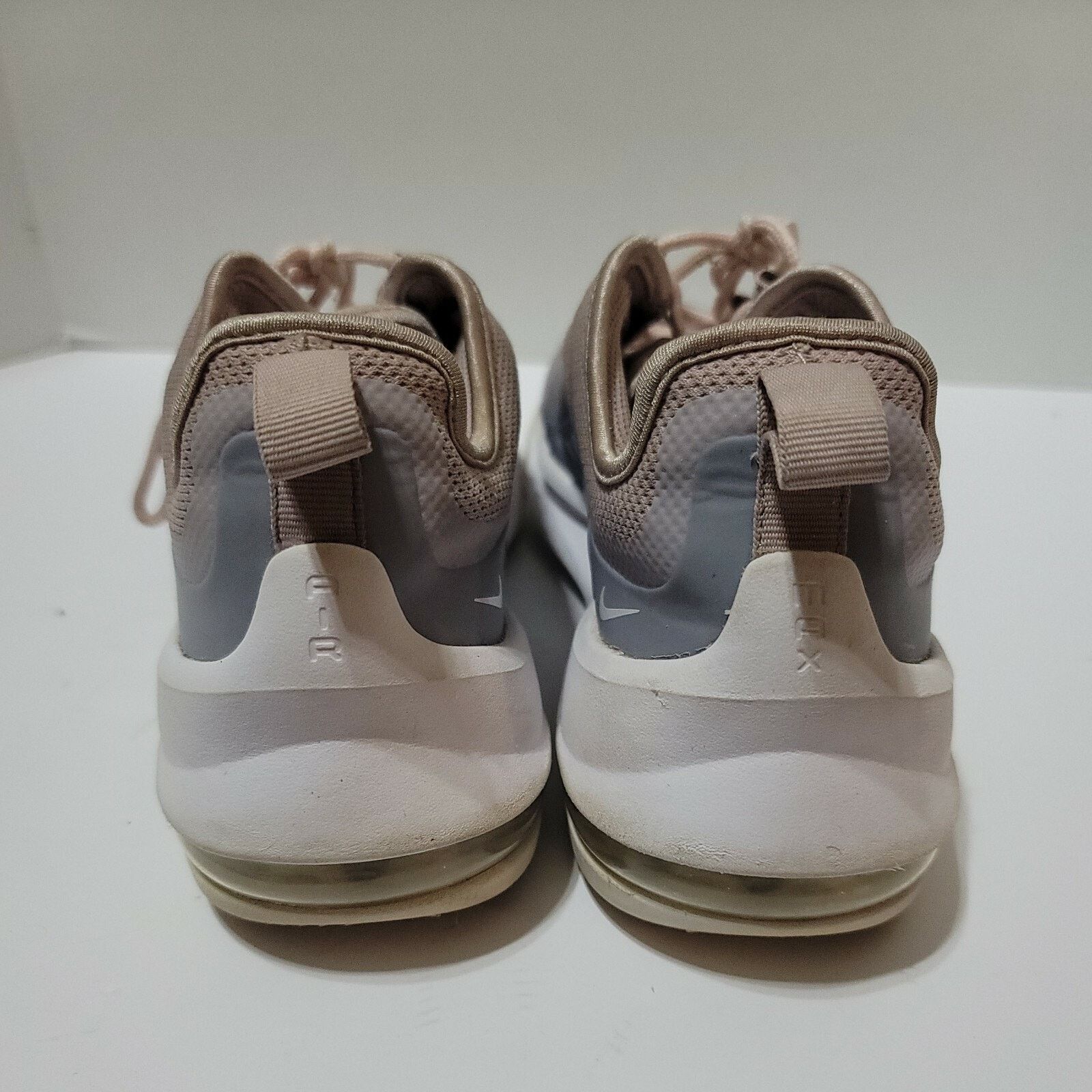 Nike Nike Womens Air Max Axis AA2168-600 Size 8.5 Particle Rose Size US 8.5 / IT 38.5 - 5 Thumbnail
