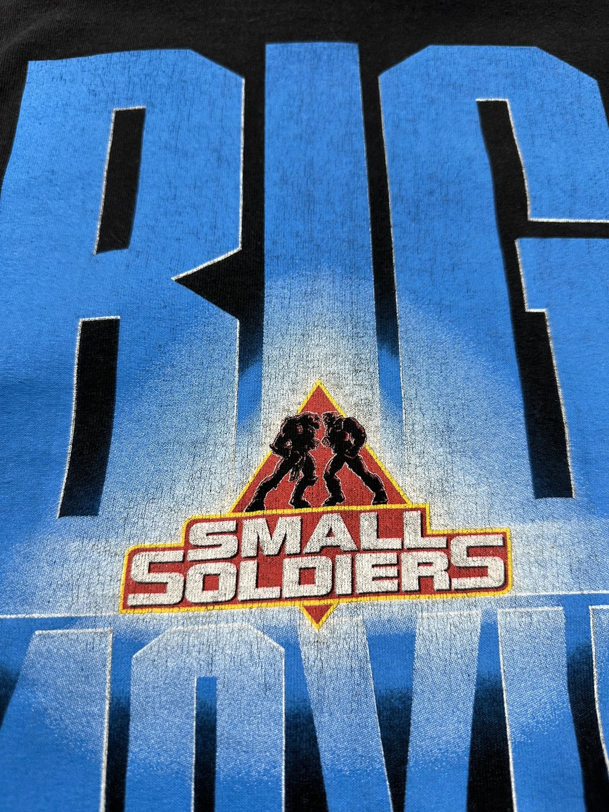 Vintage Vintage 90s Small Soldiers Movie Promo Mullet T-Shirt Size US XL / EU 56 / 4 - 4 Thumbnail