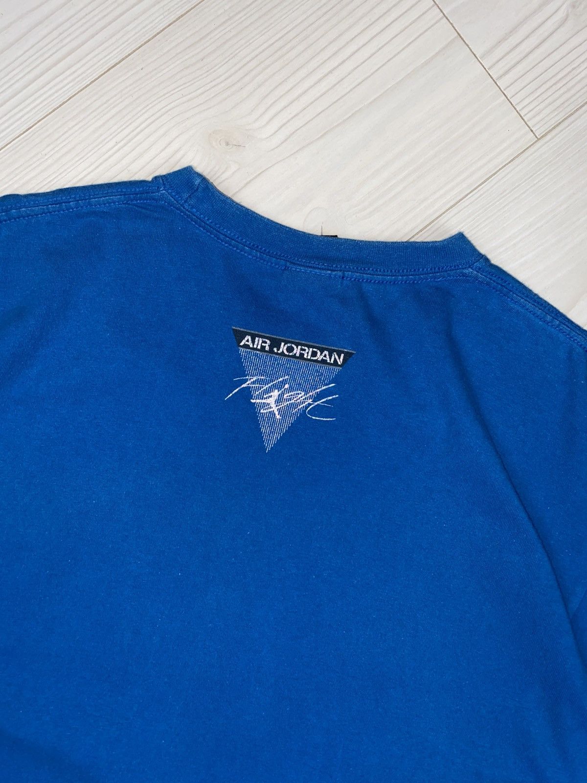 Jordan Brand RARE Air Jordan flight vintage reflective t-shirt Size US M / EU 48-50 / 2 - 14 Thumbnail