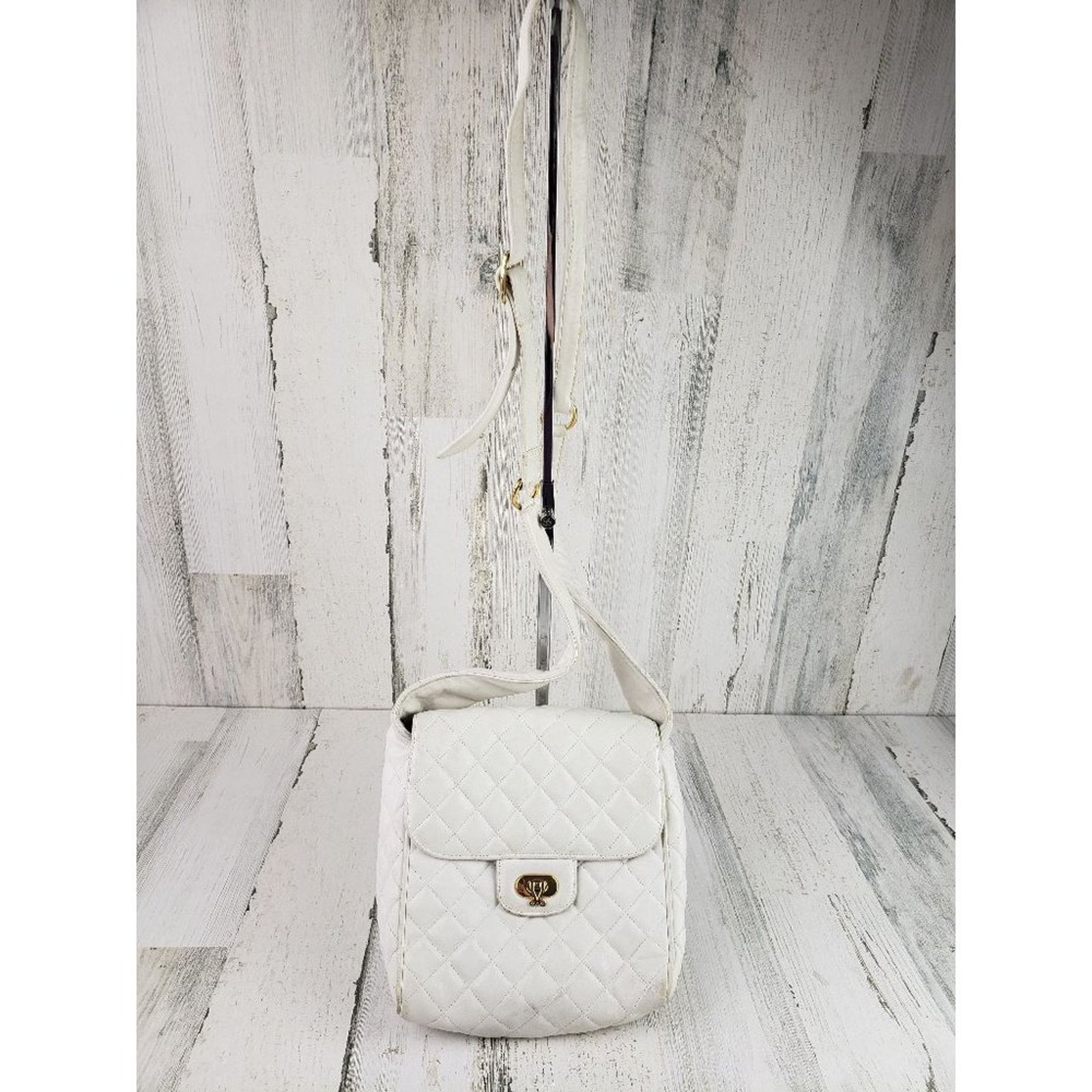 Jay Herbert Ny White Faux Leather Quilted Shoulder Bag Purse, Women's
