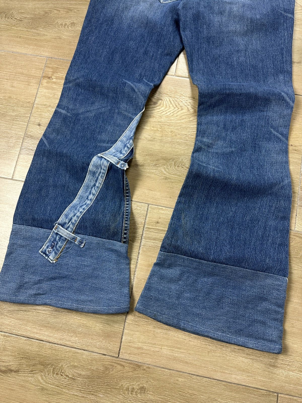 Levi's × Vintage Vintage Y2K Custom Levi’s Patchwork Flared Bootcut Jeans Size 30" / US 8 / IT 44 - 17 Thumbnail