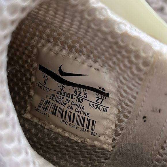 Nike × Off-White Nike Air Presto x Off-White White 2018 M 9 W 10.5 AA3830-100 Size US 9 / EU 42 - 9 Thumbnail