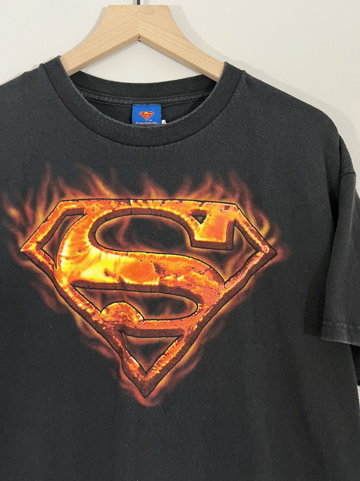 Vintage Faded Superman Flame Logo Y2K Comic Tee Size US M / EU 48-50 / 2 - 3 Thumbnail