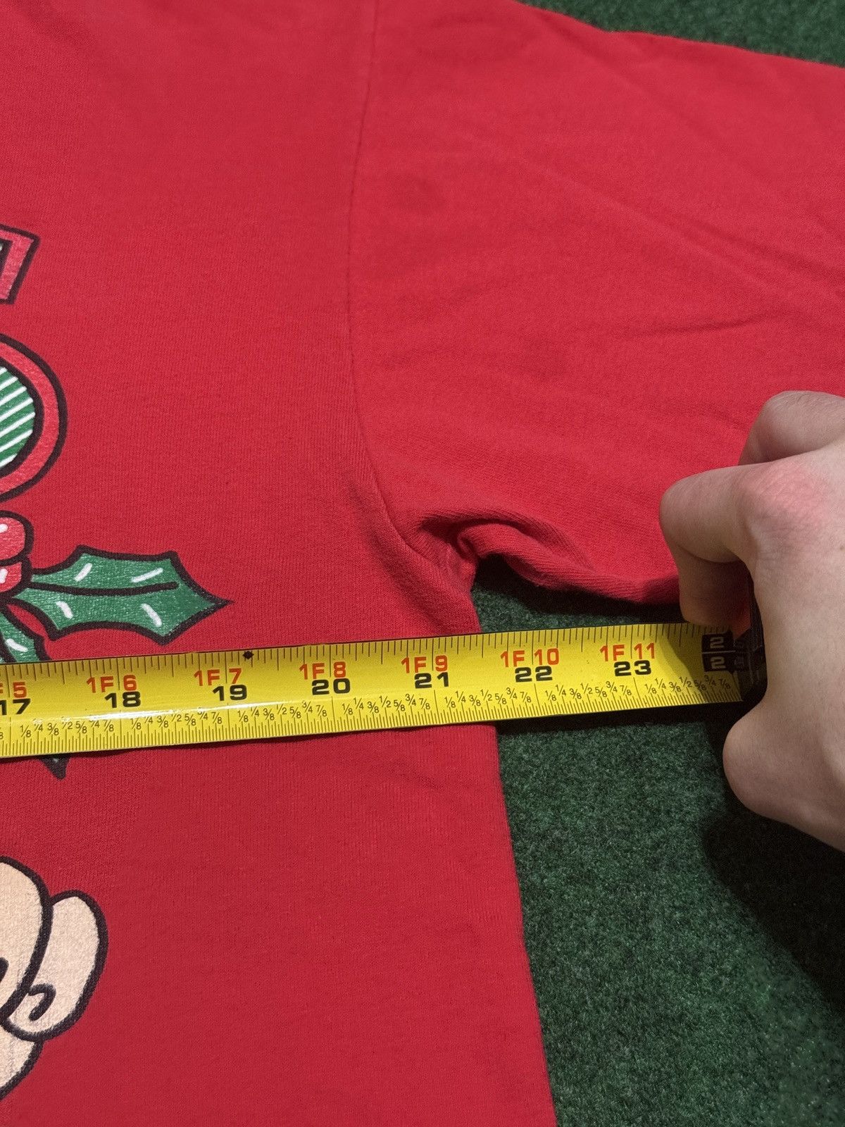 Vintage Vintage Christmas Presents Hands Off M/L Holiday T Shirt Size L / US 10 / IT 46 - 6 Thumbnail