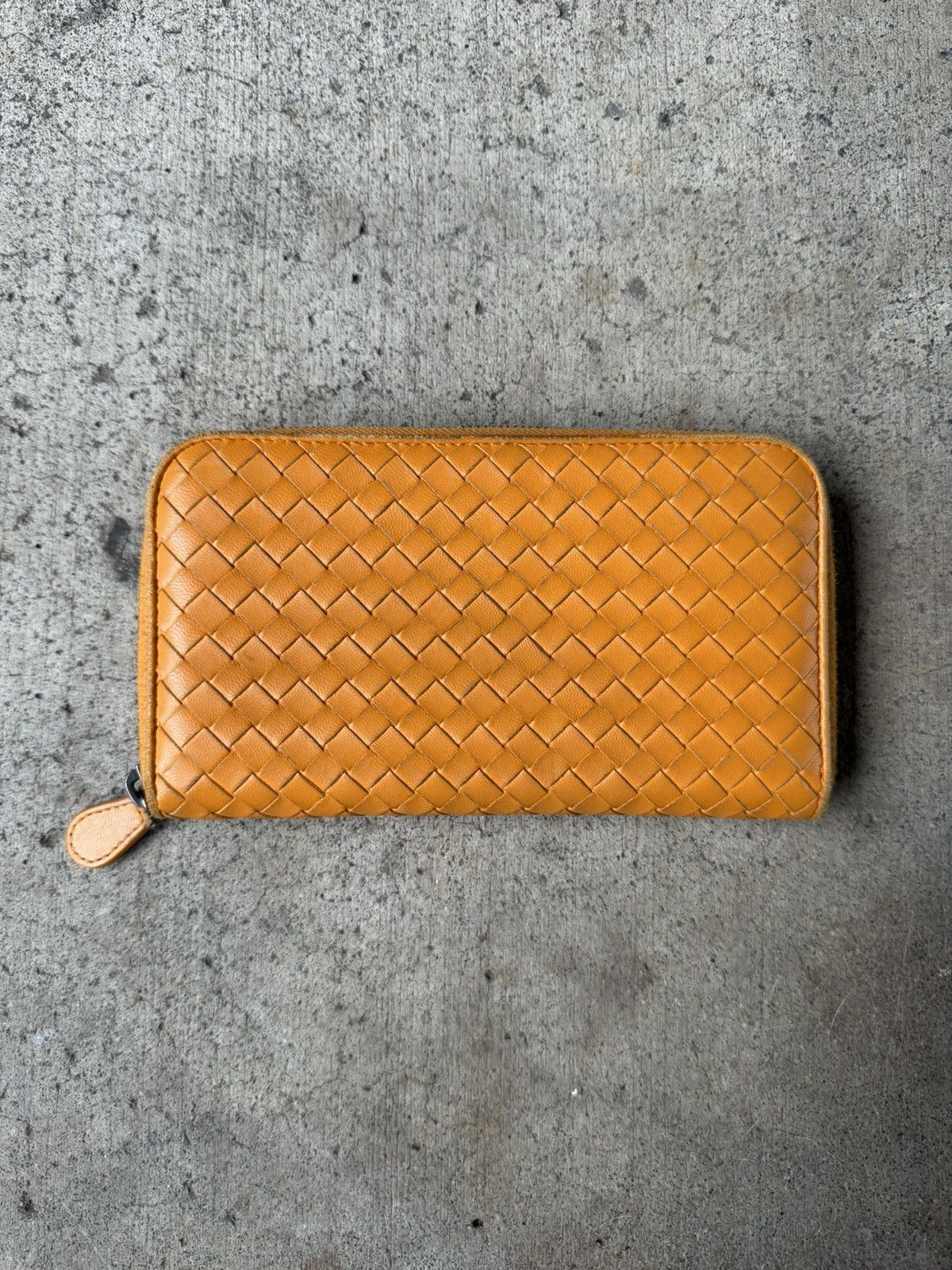 Bottega Veneta × Designer Bottega Veneta Intrecciato Nappa Size ONE SIZE - 1 Thumbnail
