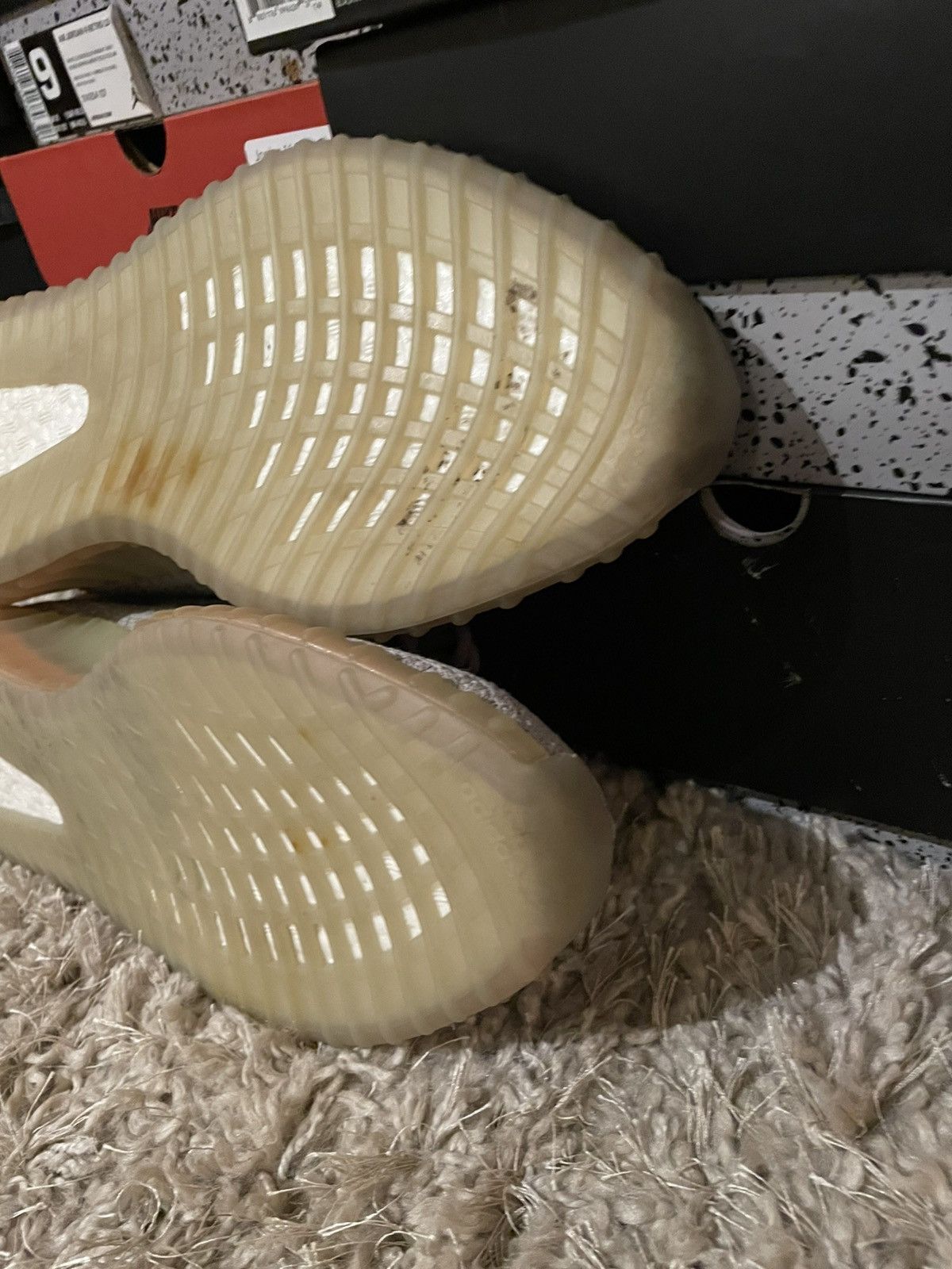 Yeezy Yeezy 350 v2 True Form Size US 11 / EU 44 - 10 Thumbnail