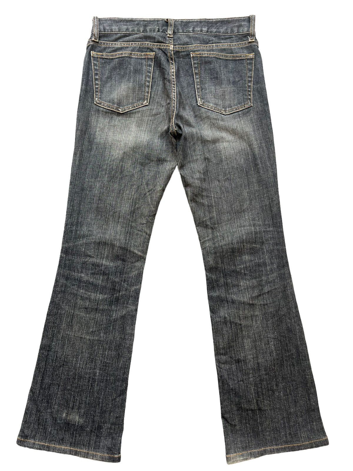 Uniqlo Uniqlo Black Low Rise Bootcut Flare Denim Jeans 30x29 Size 30" / US 8 / IT 44 - 3 Thumbnail
