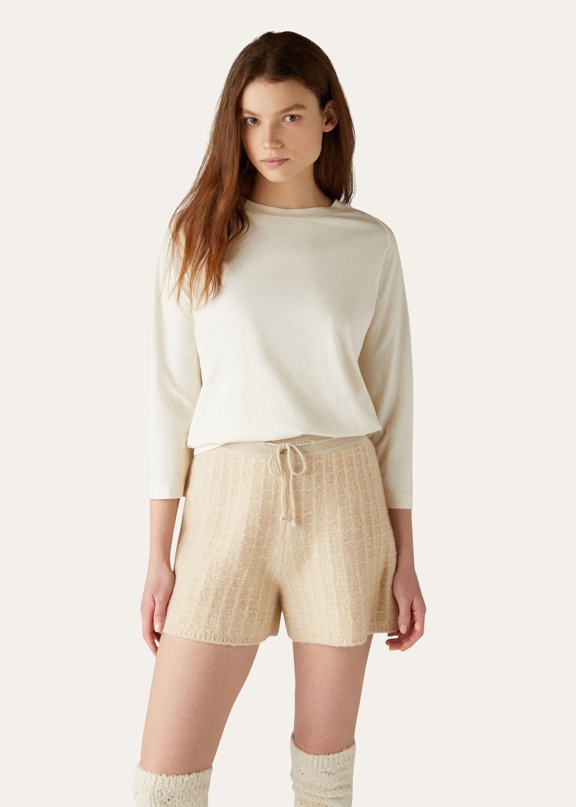 Loro Piana o1srvl11e1024 Cocooning Long Sleeve T-Shirt in White Size L / US 10 / IT 46 - 2 Thumbnail
