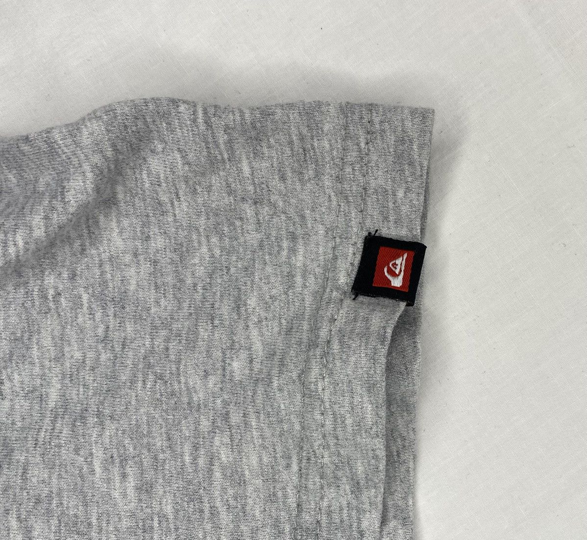 Quiksilver Quiksilver Tee Shirt Surf Skate Gray T-Shirt Y2K Large L Size US L / EU 52-54 / 3 - 3 Thumbnail