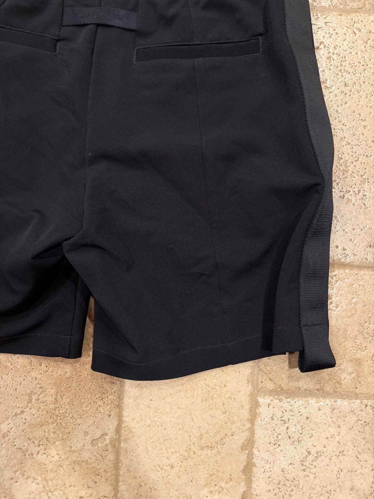 1017 ALYX 9SM 1017 Alyx 9SM Black Tuxedo Stripe Silver Logo Shorts Size US 34 / EU 50 - 6 Thumbnail