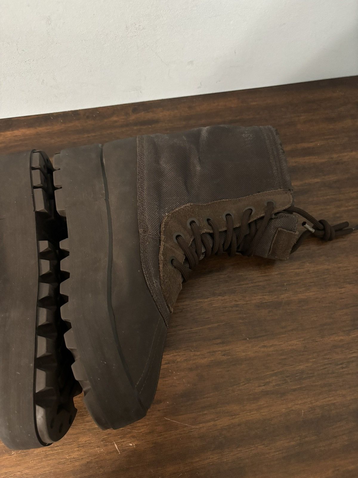 adidas Yeezy 950 Chocolate