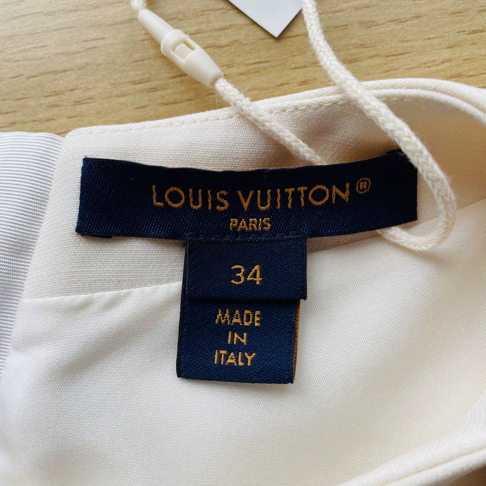 Louis Vuitton LV big zipper wool short-sleeve dress ivory 34 4999 Size XS / US 0-2 / IT 36-38 - 5 Thumbnail