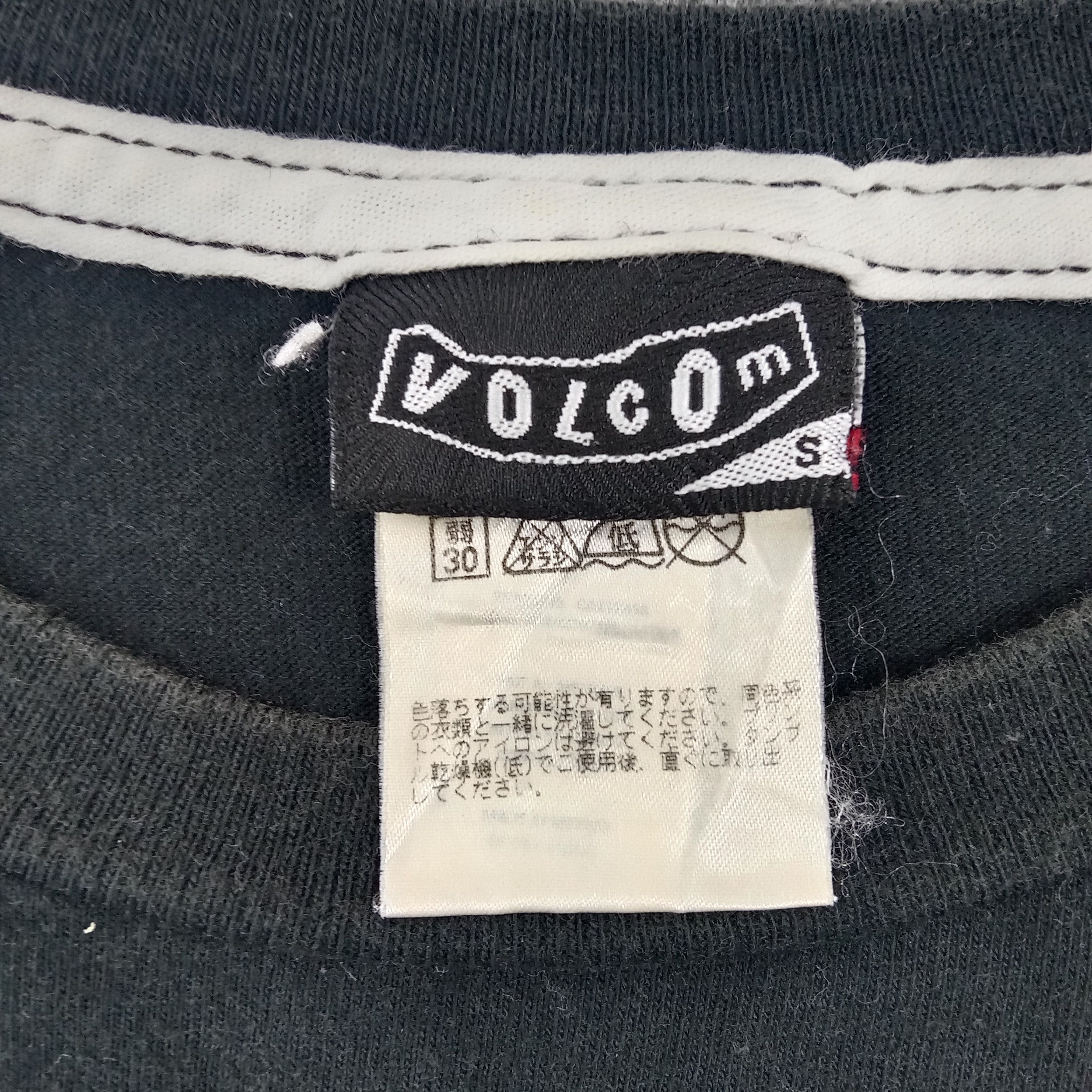Vintage × Volcom Volcom American Rock Art Tshirt Size US S / EU 44-46 / 1 - 3 Thumbnail