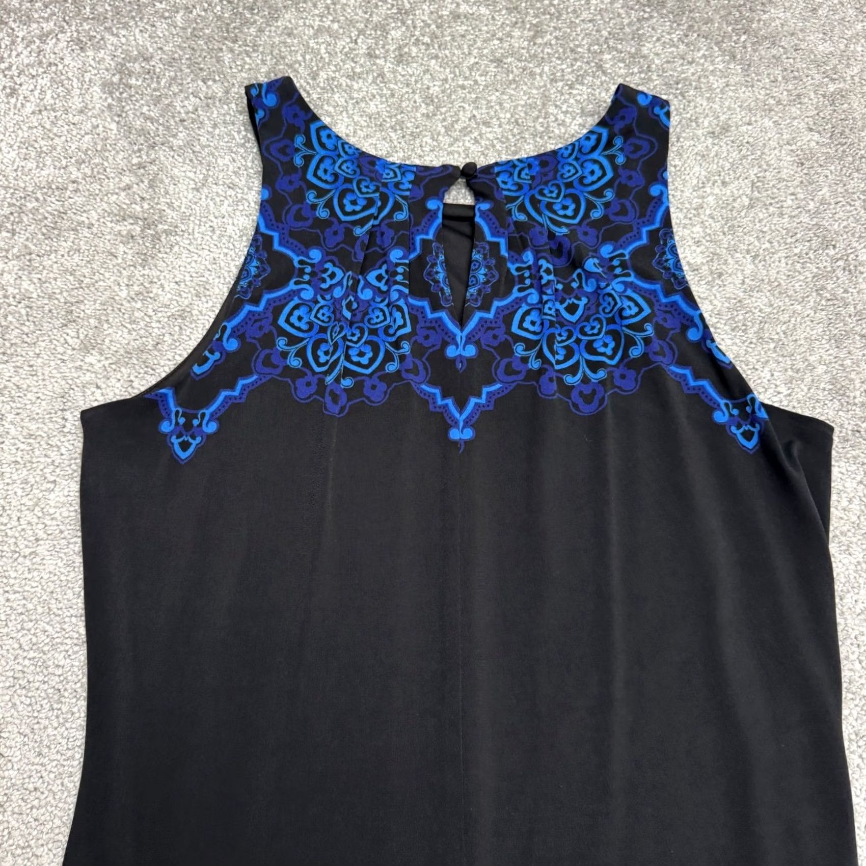 White House Black Market White House Black Market Sheath Dress Womens Medium Black Blue Medallion Print Size M / US 6-8 / IT 42-44 - 2 Thumbnail