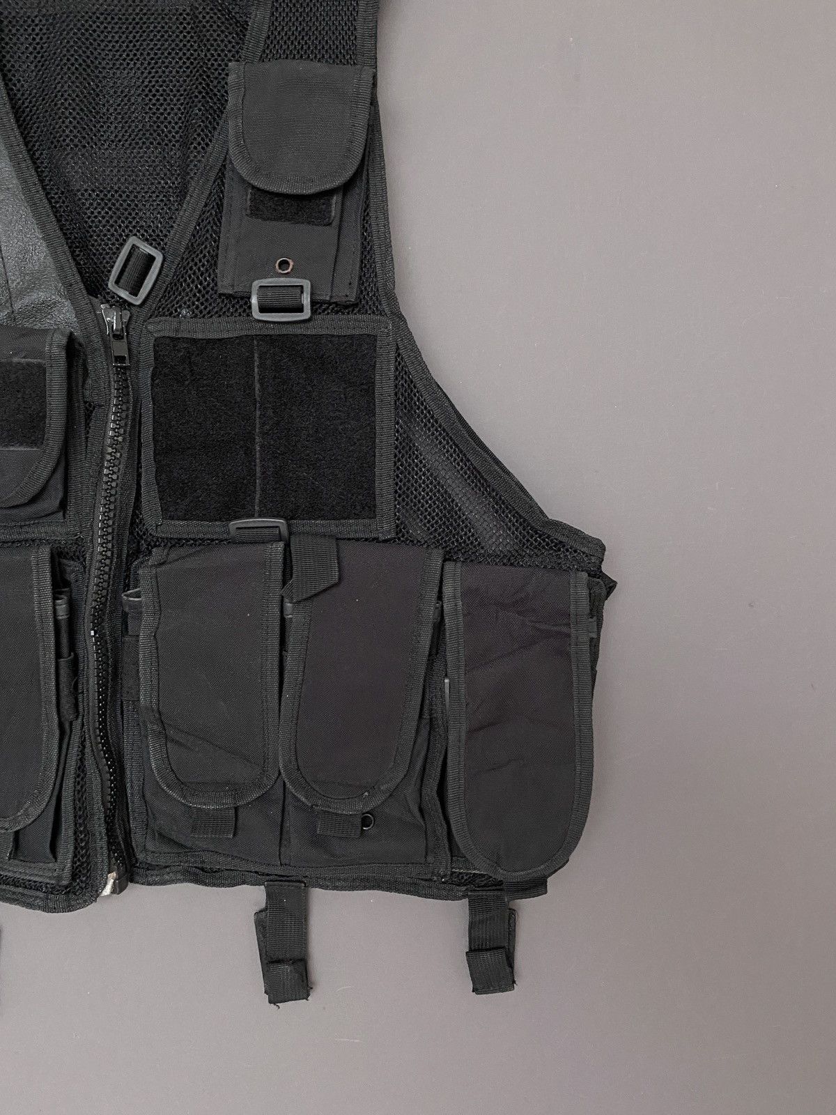 Vintage Vintage Tactical Vest 2000s Size US L / EU 52-54 / 3 - 4 Thumbnail