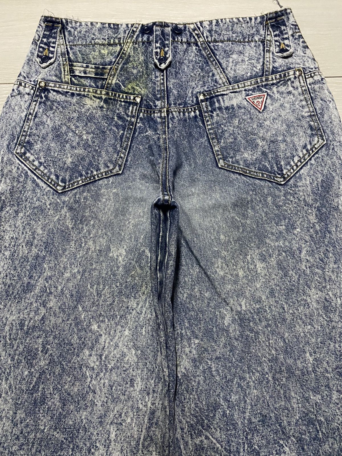 Japanese Brand Vintage Japanese Brand Wendy Acid Wash Tappered Leg Jeans Size US 32 / EU 48 - 4 Thumbnail